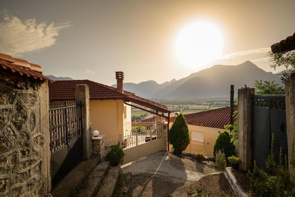 σπίτι με τζάκι & θέα Holiday home *
